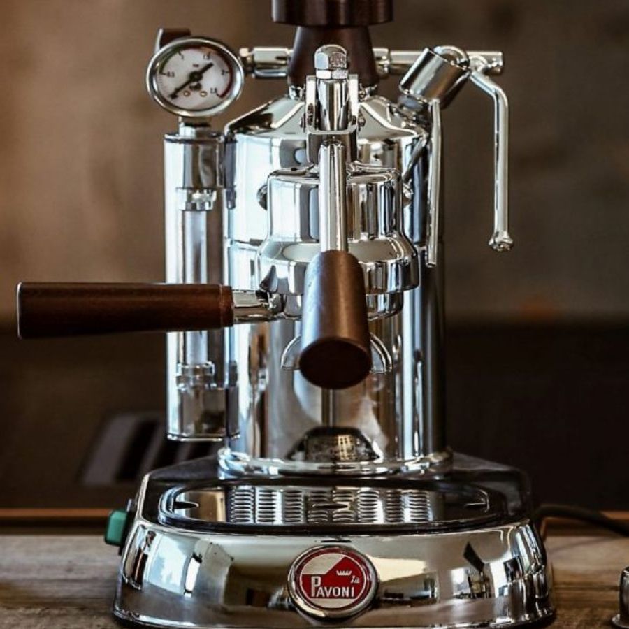 La Pavoni Professional review: a luxurious manual coffee maker