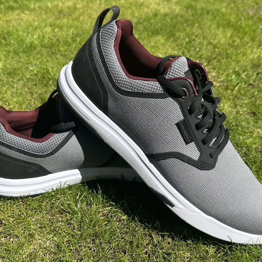 Travis Mathew The Daily Pro Hybrid Golf Shoes ⛳️ TravisMathew The Daily Pro Hybrid Plus White/Blue Golf Shoes  main image 2