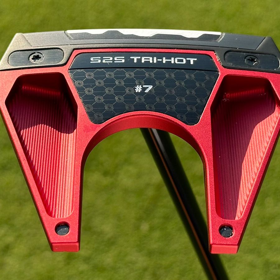 Odyssey S2S Tri-Hot #7 Putter Review: The Best Feeling Zero Torque