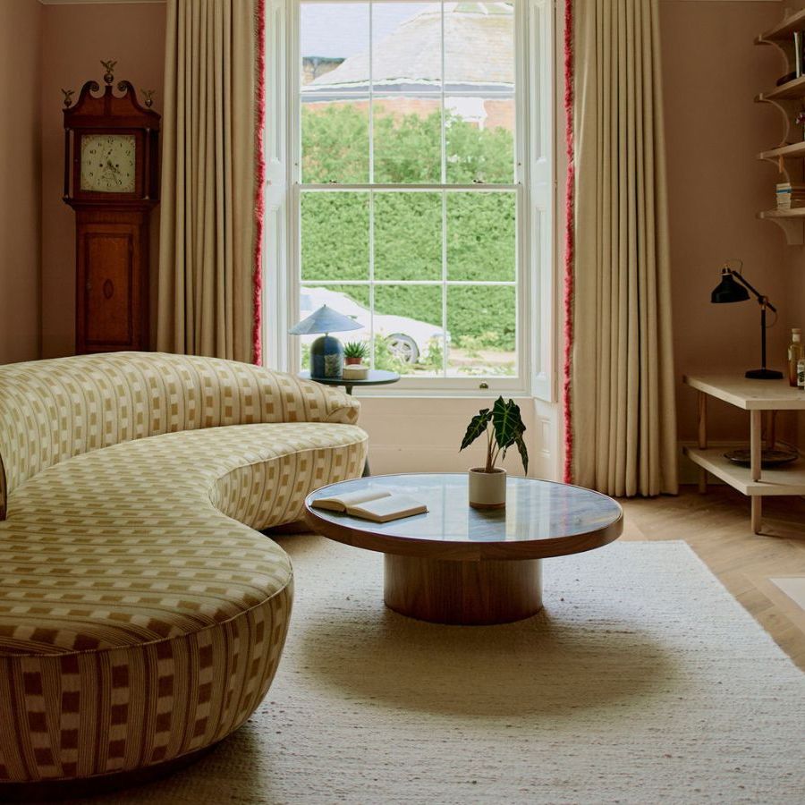 2025 Living Room Furniture Trends: Transform Your Space