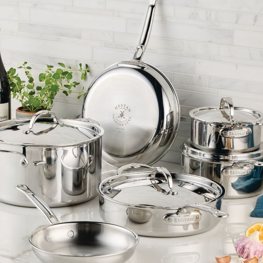 Who Makes Luxe Kitchen Cookware: Discover Top Brands