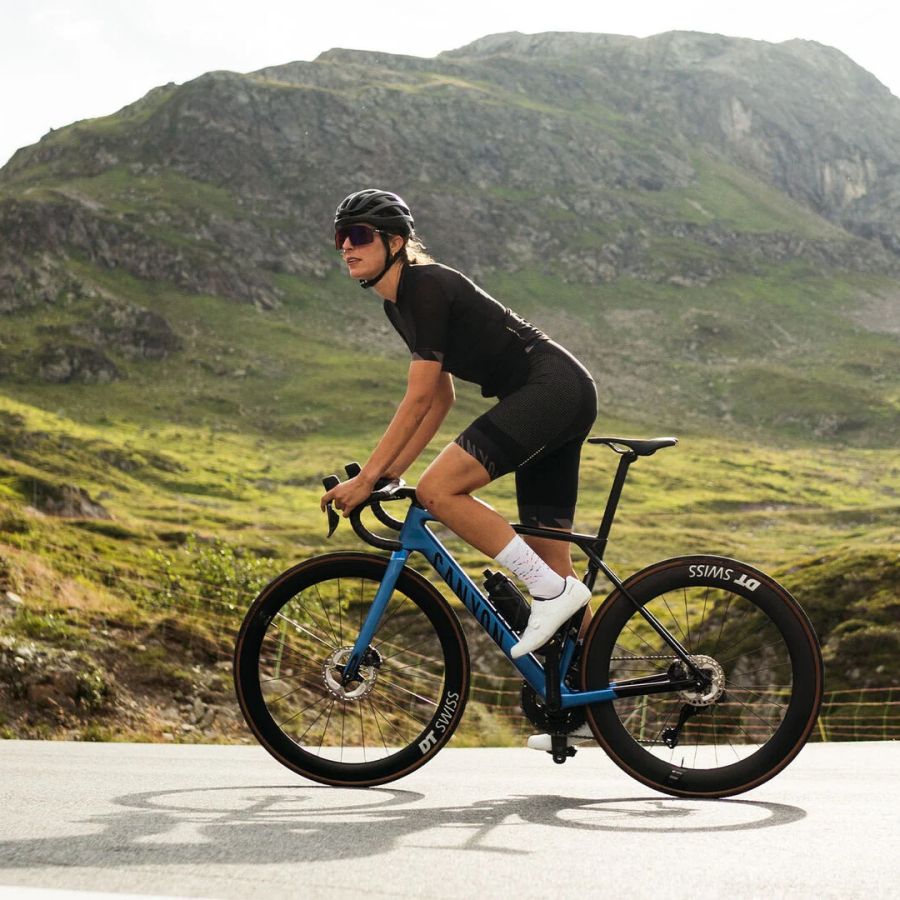 Best women's road bikes 2025: Take to the tarmac with comfort and speed |  Cyclingnews