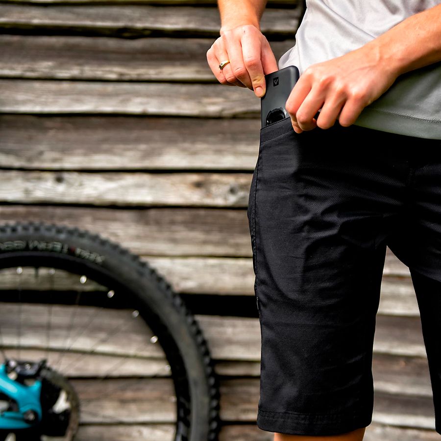 Endura Hummvee Waterproof Shorts Black