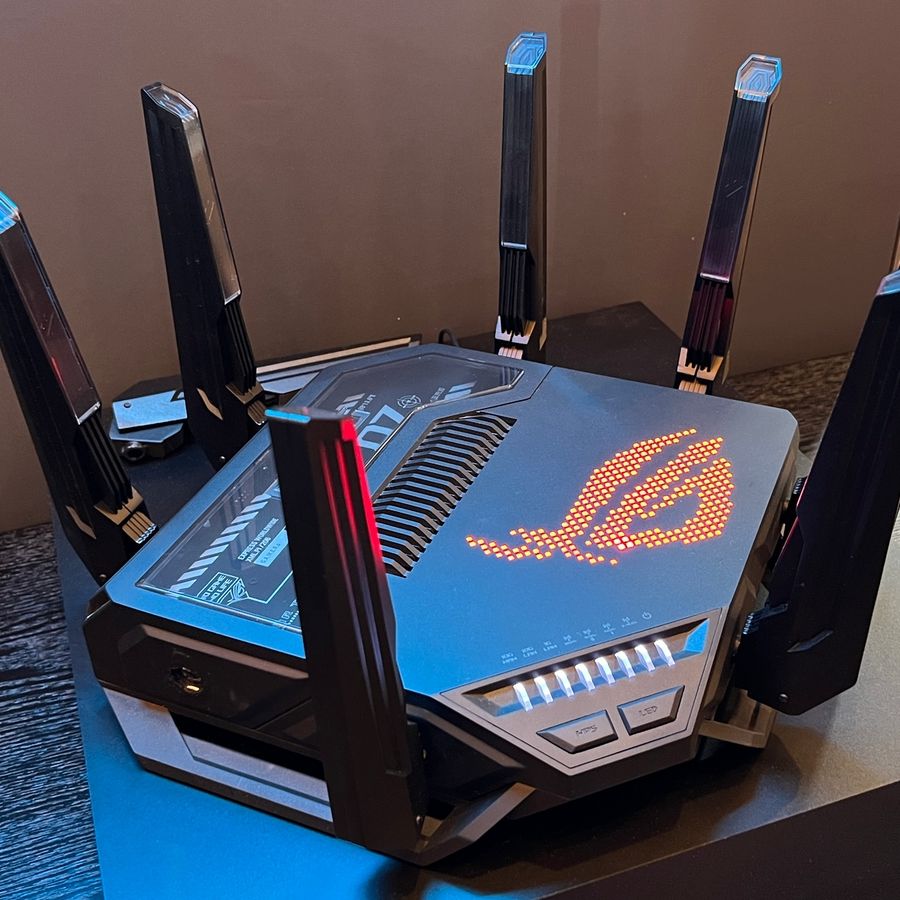 ASUS ROG Rapture GT-BE98 WiFi 7 ルーター rP2Pog9A95pAKdoJhPMbGW.jpg