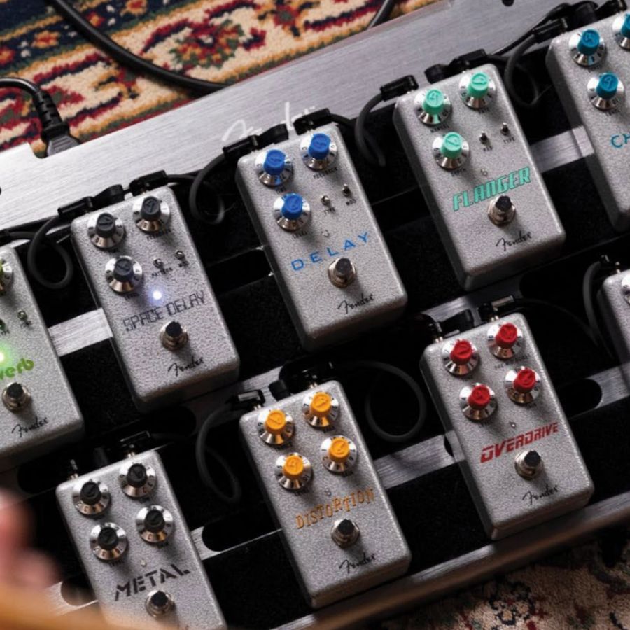 Fender Hammertone DELAY Demo - YouTube