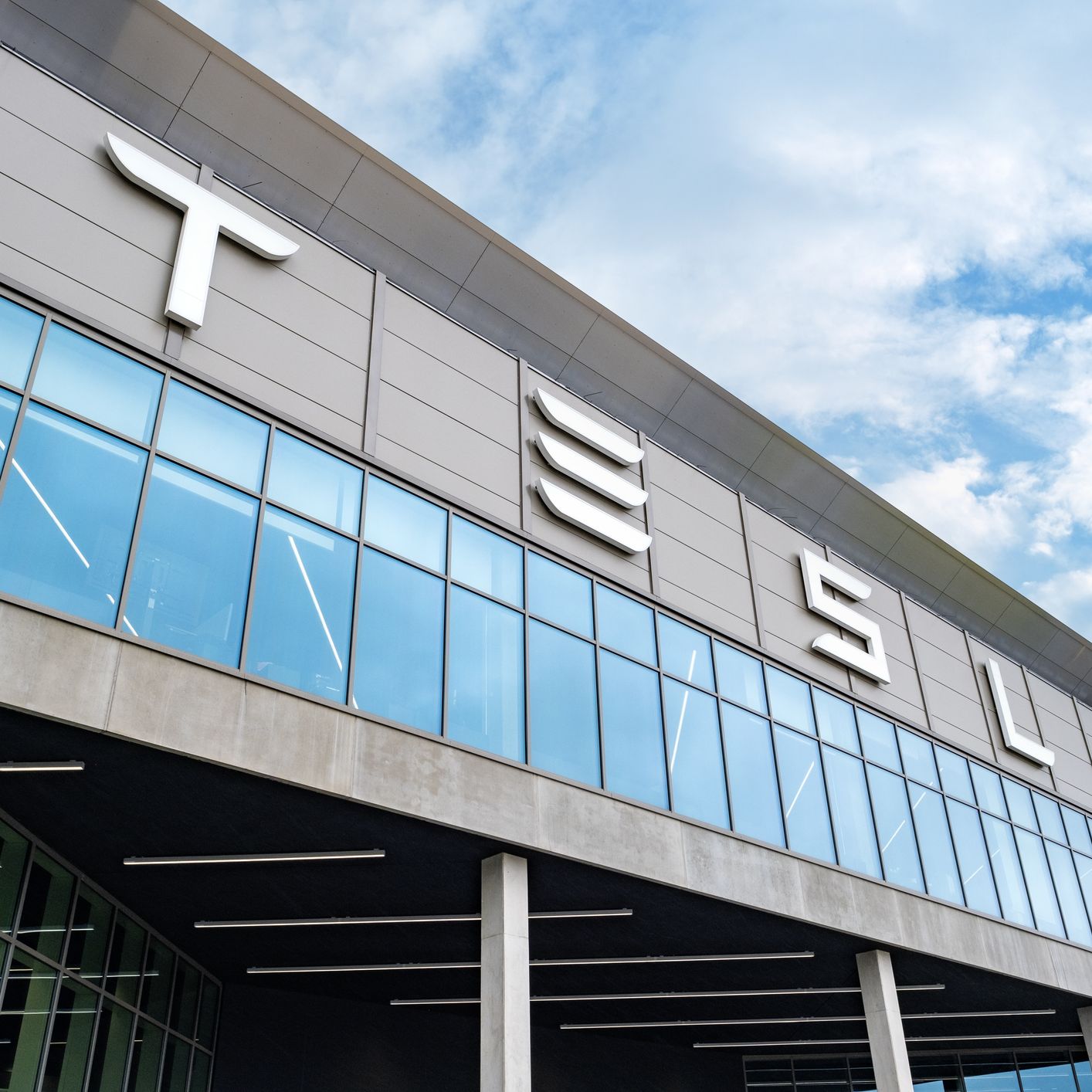 Should you invest in Tesla despite delivery slump? | MoneyWeek