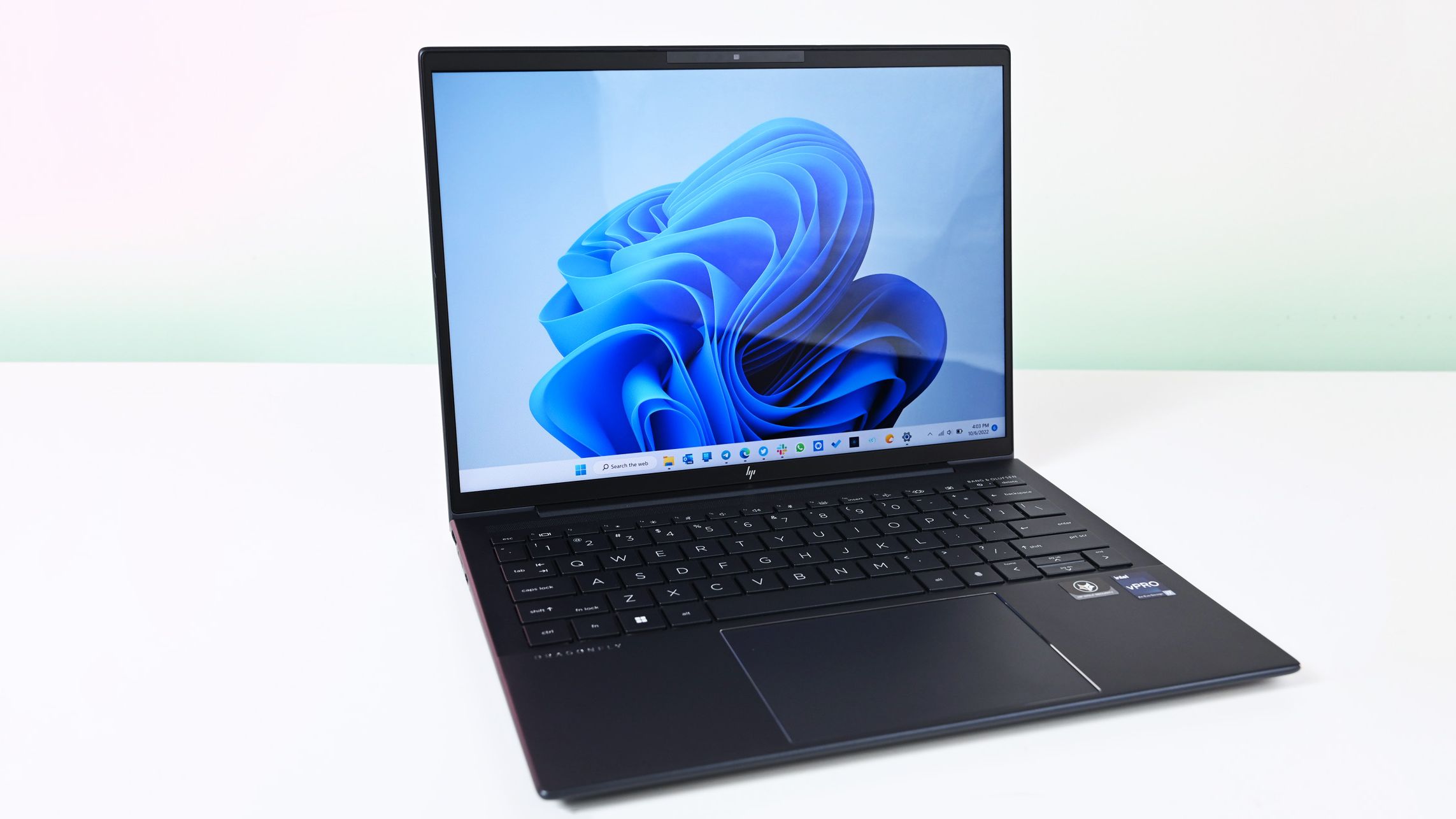 Windowsノート本体 HP Dragonfly G3 i5 16GB 256GB LTE Office HP Elite Dragonfly - 13.3