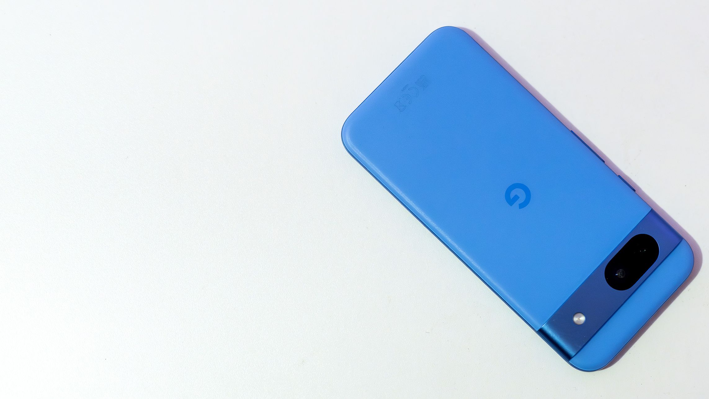 A*T様 Google Pixel 8a青 Google Pixel 8a - T-Mobile Or Unlocked - 128GB Android (All Colors