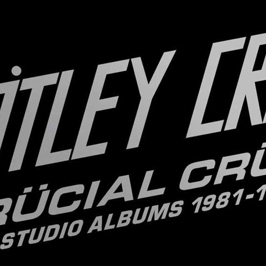 MÖTLEY CRÜE『Crücial Crüe』【未開封】 Amazon.com: Cr?cial Cr?e: The Studio Albums 1981-1989: CDs