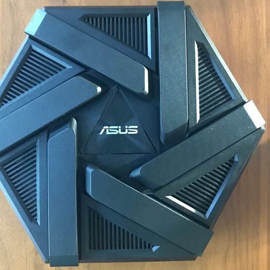 Asus RT-AXE7800 WiFi 6E Router Review: Slow Speeds, High Price