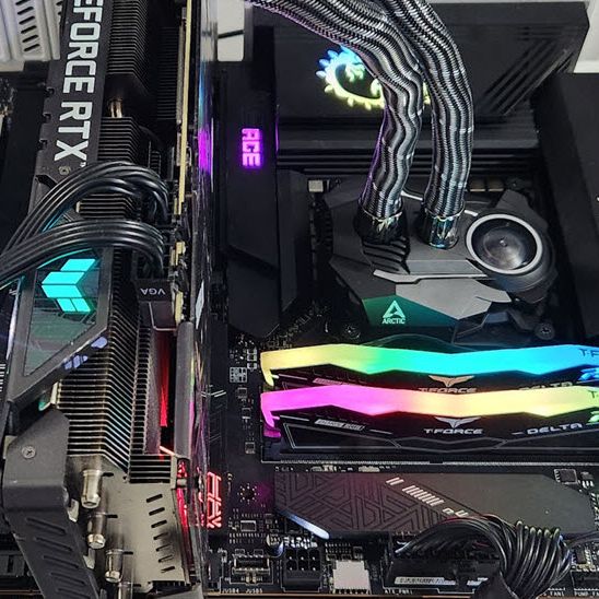 Meg MSI MEG Z790 ACE, E-ATX - Intel 13th/12th Gen - 24+1+2