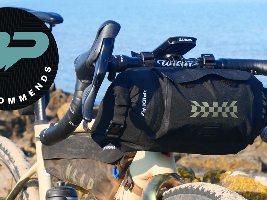 Maap X Apidura Handlebar Pack review – compact and stylish