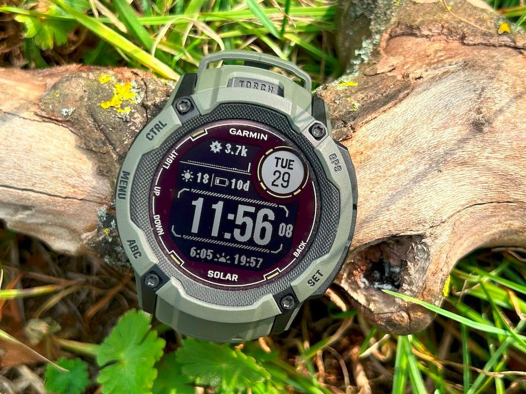 GARMIN INSTINCT 2X DUAL POWER モス Instinct 2X Dual Power Tactical Edition | スマートウォッチ