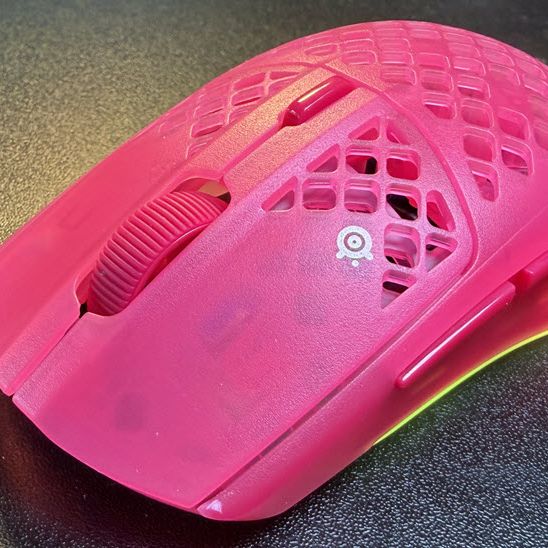SteelSeries Aerox 3 Wireless Gen 2 Review: The Bright and Bold