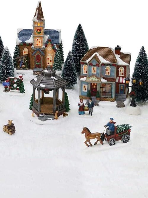 Moments in Time: Christmas Holiday Collection 20-Piece Led Christmas Village Set