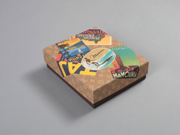 ルイヴィトン HOTEL LABELS POSTCARDS BOX W7cFGqvaZaRwHAMZ7q9DmQ.jpg