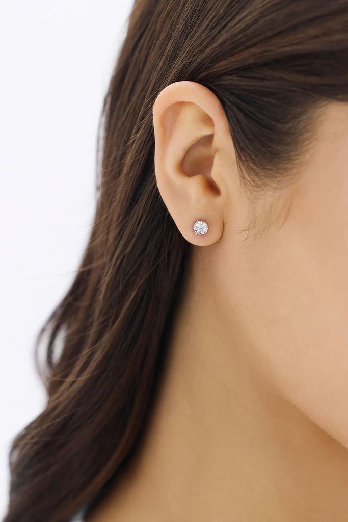 Round Diamond Studs - 0.75
