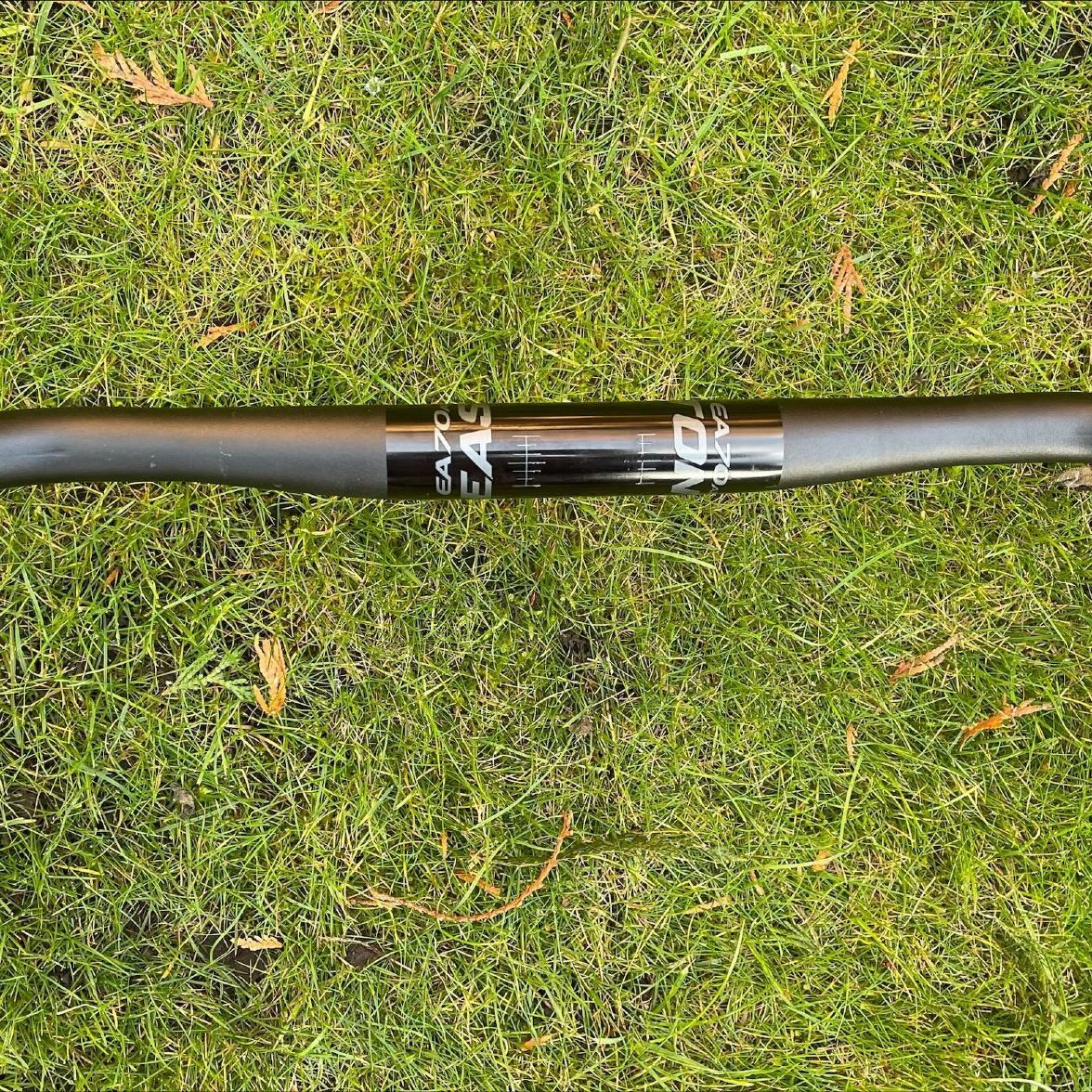 Manubrio Da Strada Easton EA70 AX Alluminio 31.8 Mm 42 Cm Nero