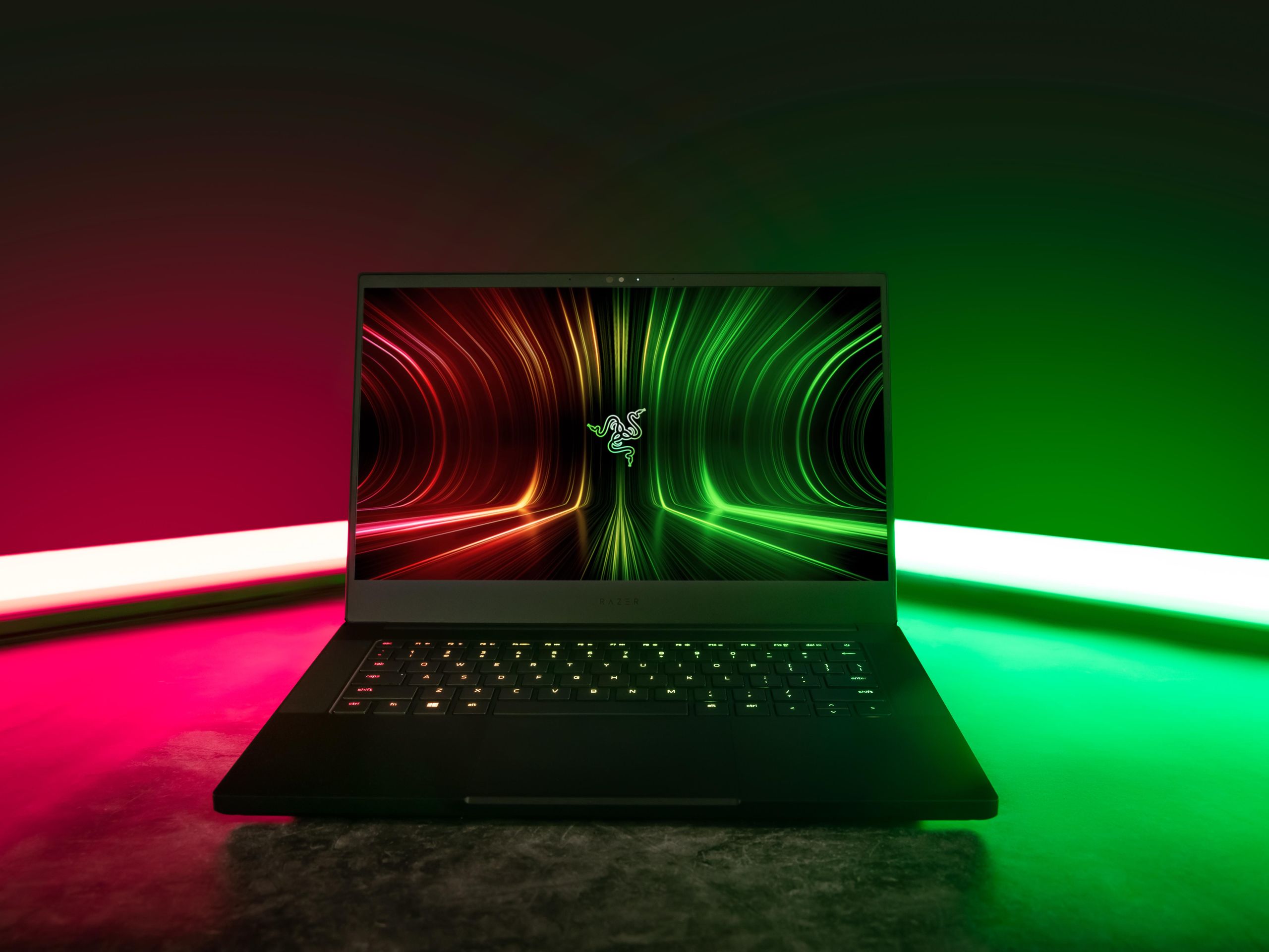 AMD-Based Blade 14 Is Razer's First Ryzen Laptop | Tom's Hardware