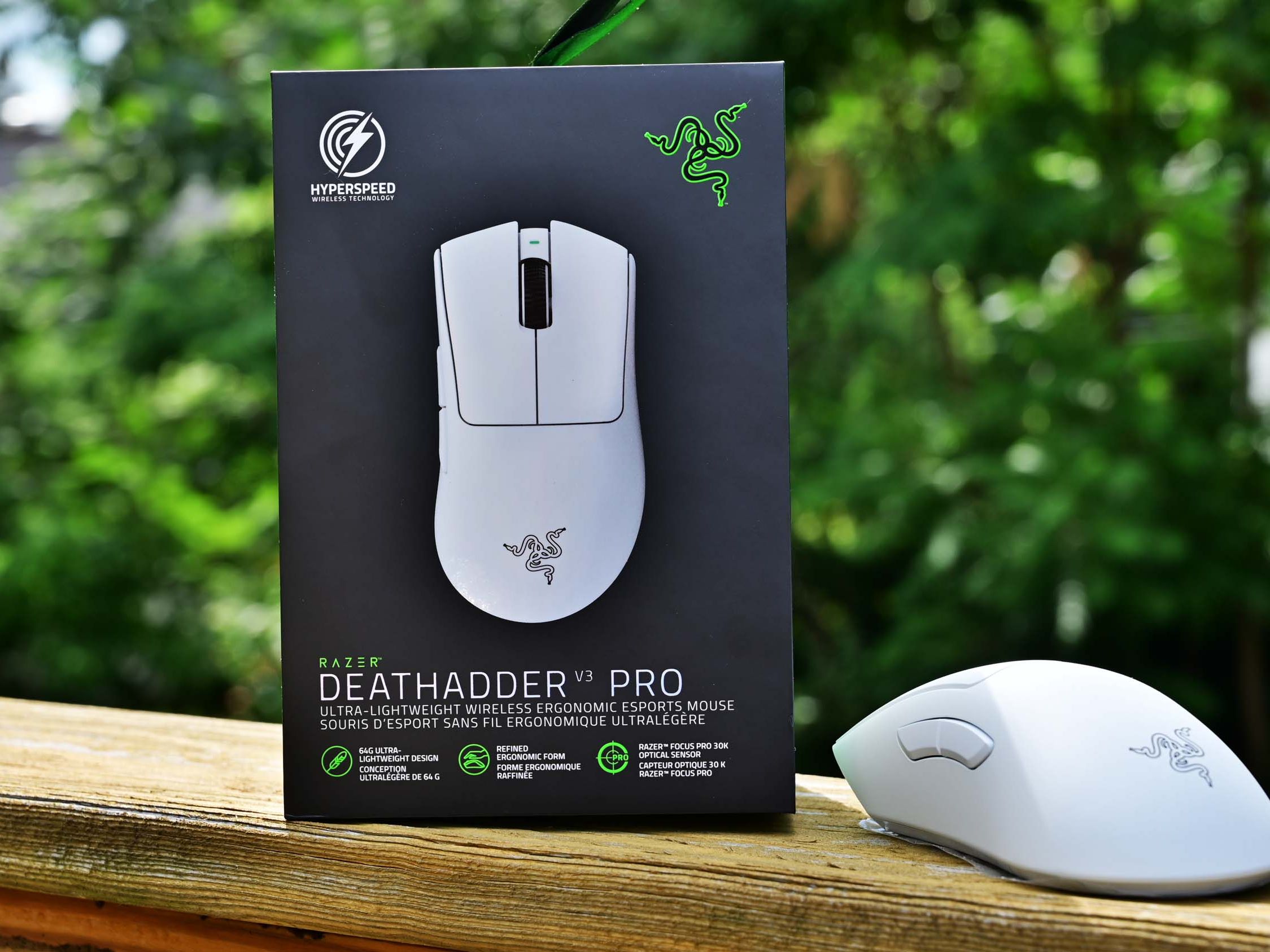 【新品・未開封】Razer DeathAdder V3 Pro White Buy Razer DeathAdder V3 Pro - White - Classic Base - 8000 Hz