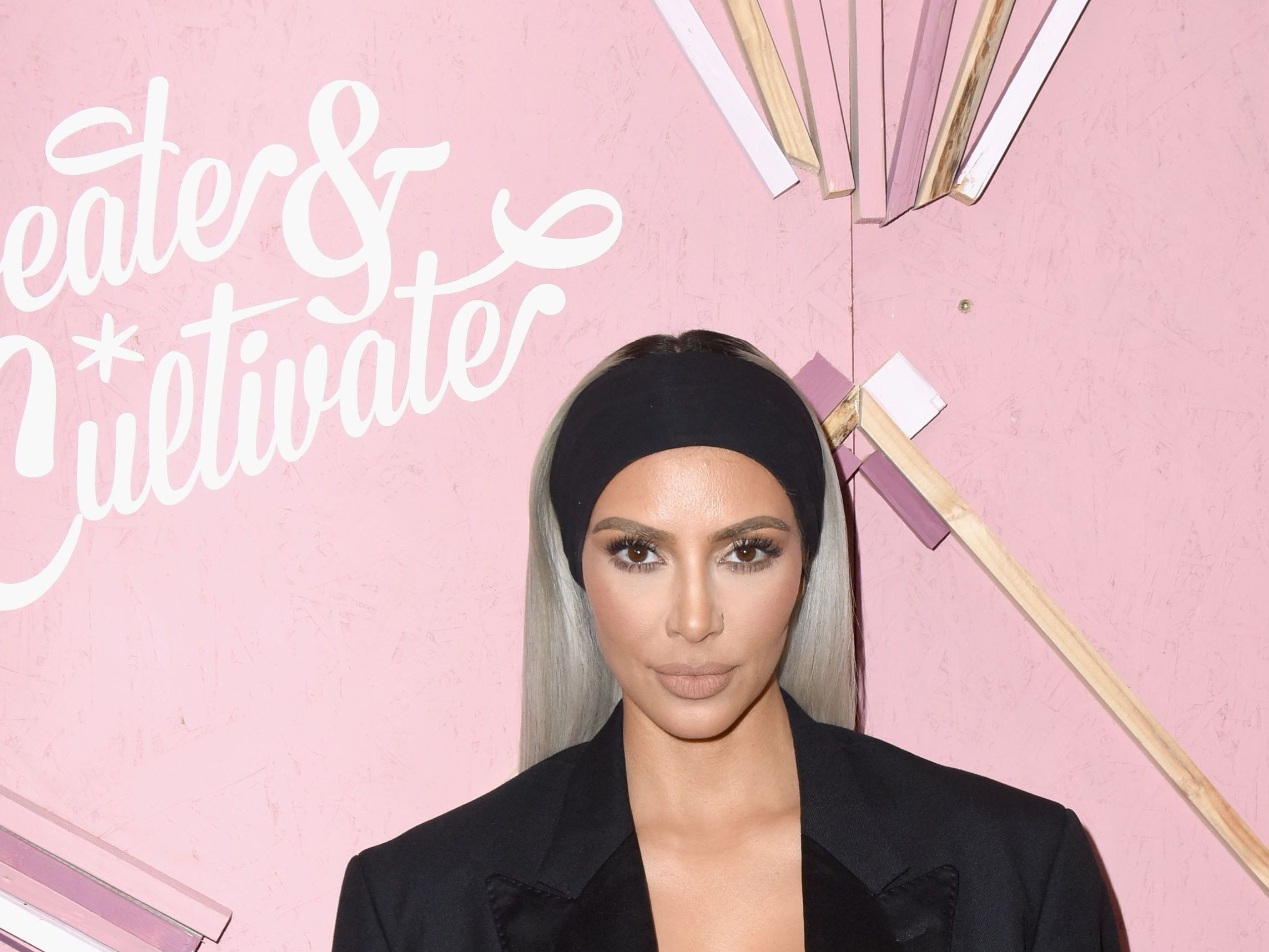 kim kardashian melanotan Create + Cultivate Interview - Kim Kardashian Talks Time Management Vit. B5 Flavour:Strawberry Swirl Brighten up your skincare