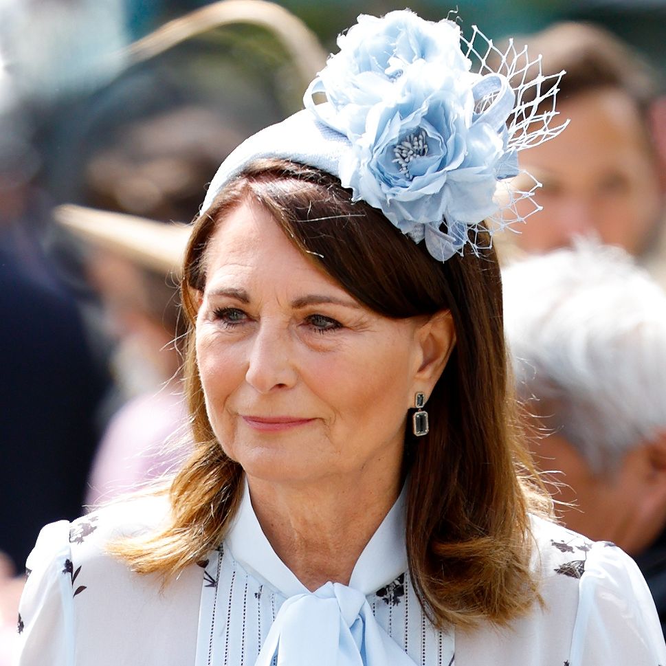 kate middleton blue dress ascot Kate Middleton Blue Dot Long Sleeve Royal Ascot 2019 Dress