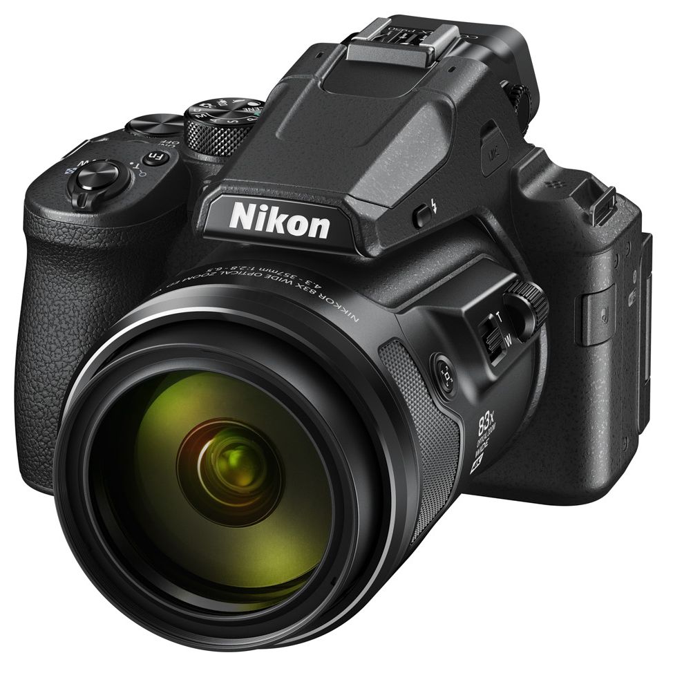 Nikon P950: update to popular P900 megazoom bridge camera packs a