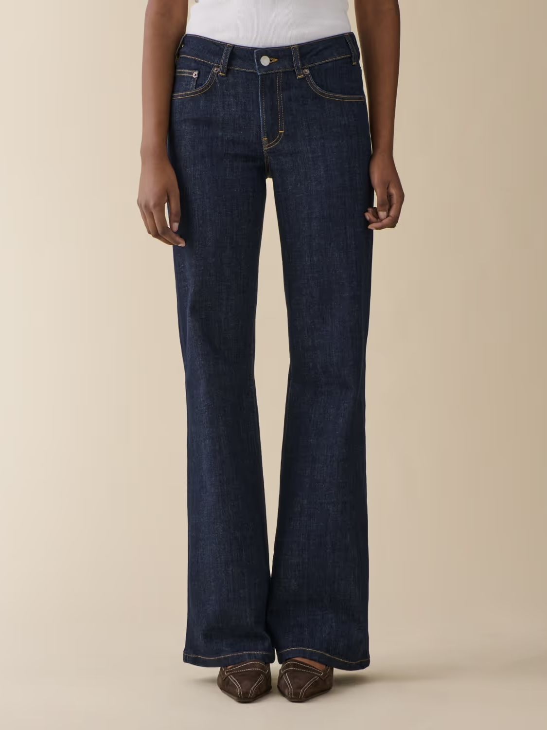 Jeanerica, San Babila