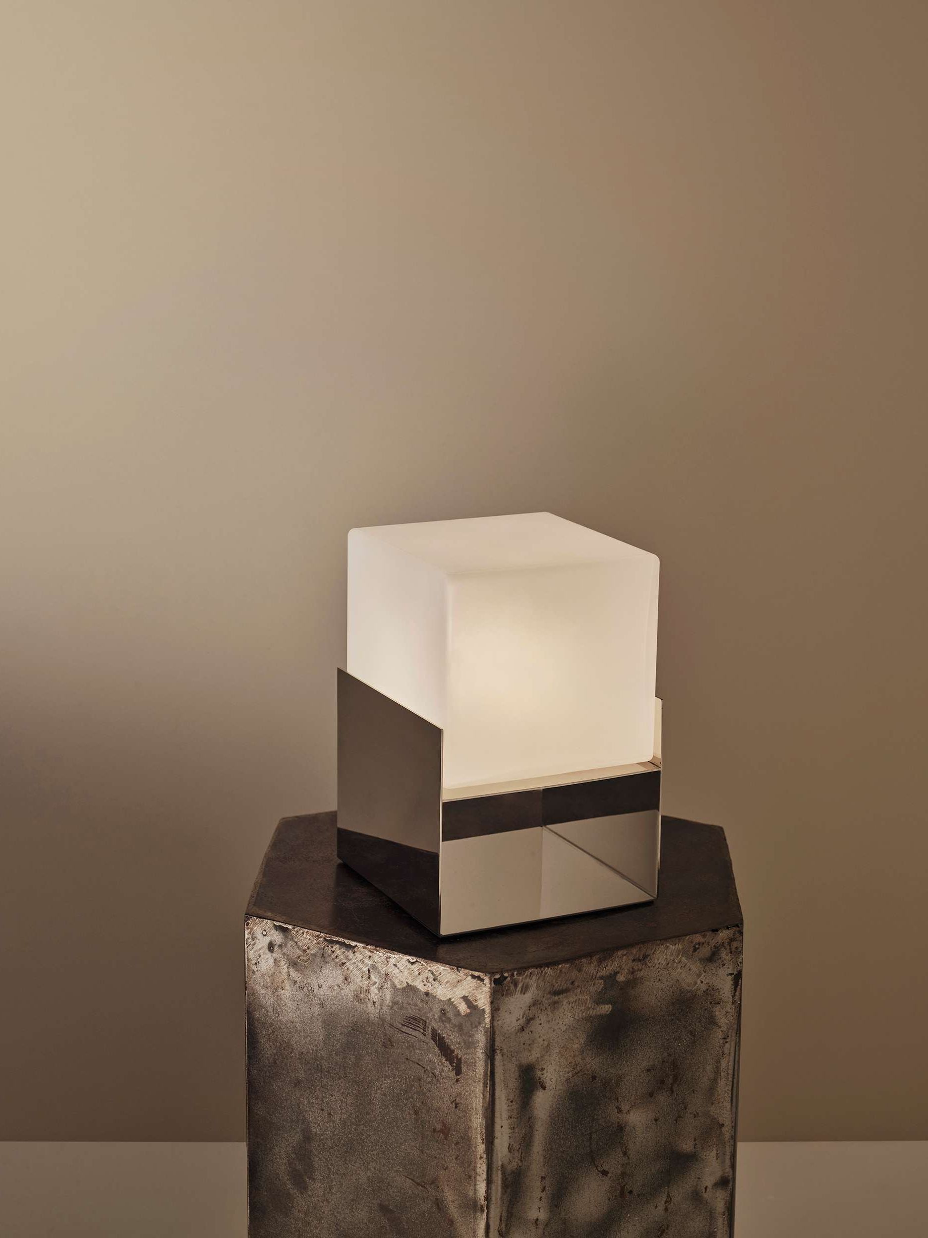 Kelly Hoppen Rechargeable Square Glass Lamp