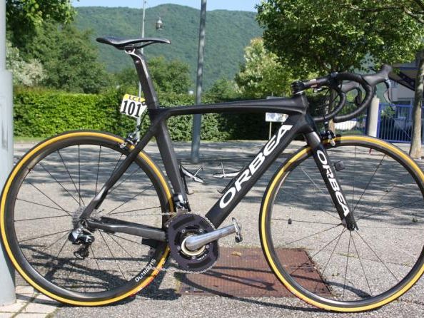 オルベアORCA GOLD / Samuel Sanchezモデル wLV5AnZhiEmZxKTLm4r8LH.jpg