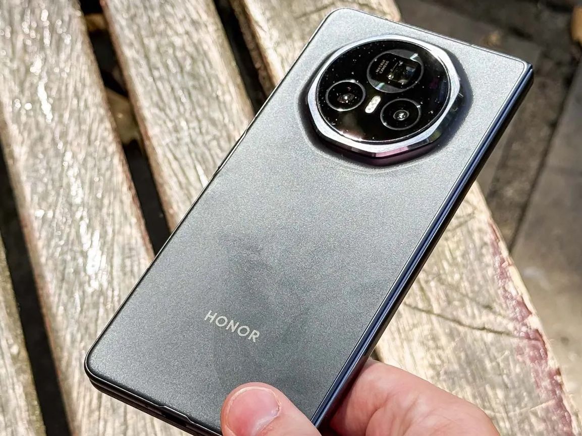 HONOR Magic V3 本体 Honor Magic V3 review: The new foldable phone design benchmark