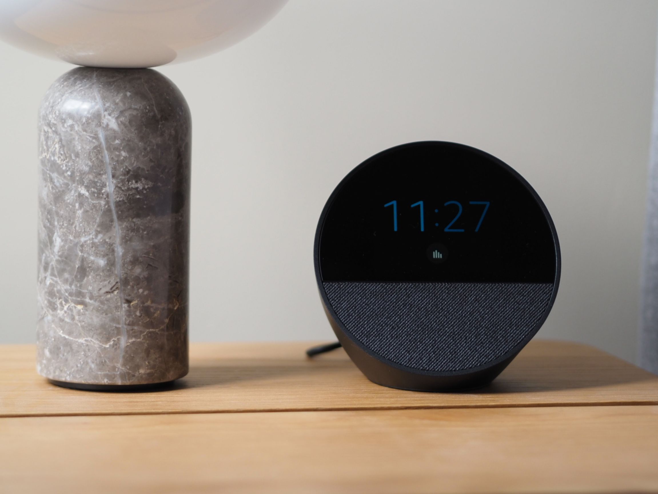 新品　Amazon Echo Spot Amazon Echo Spot (2024 release)