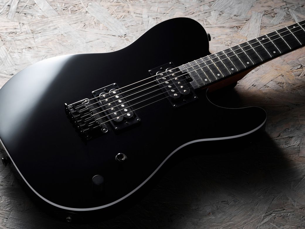 Charvel Standard Series San Dimas Style 2 SD2 HH HT Gloss Black