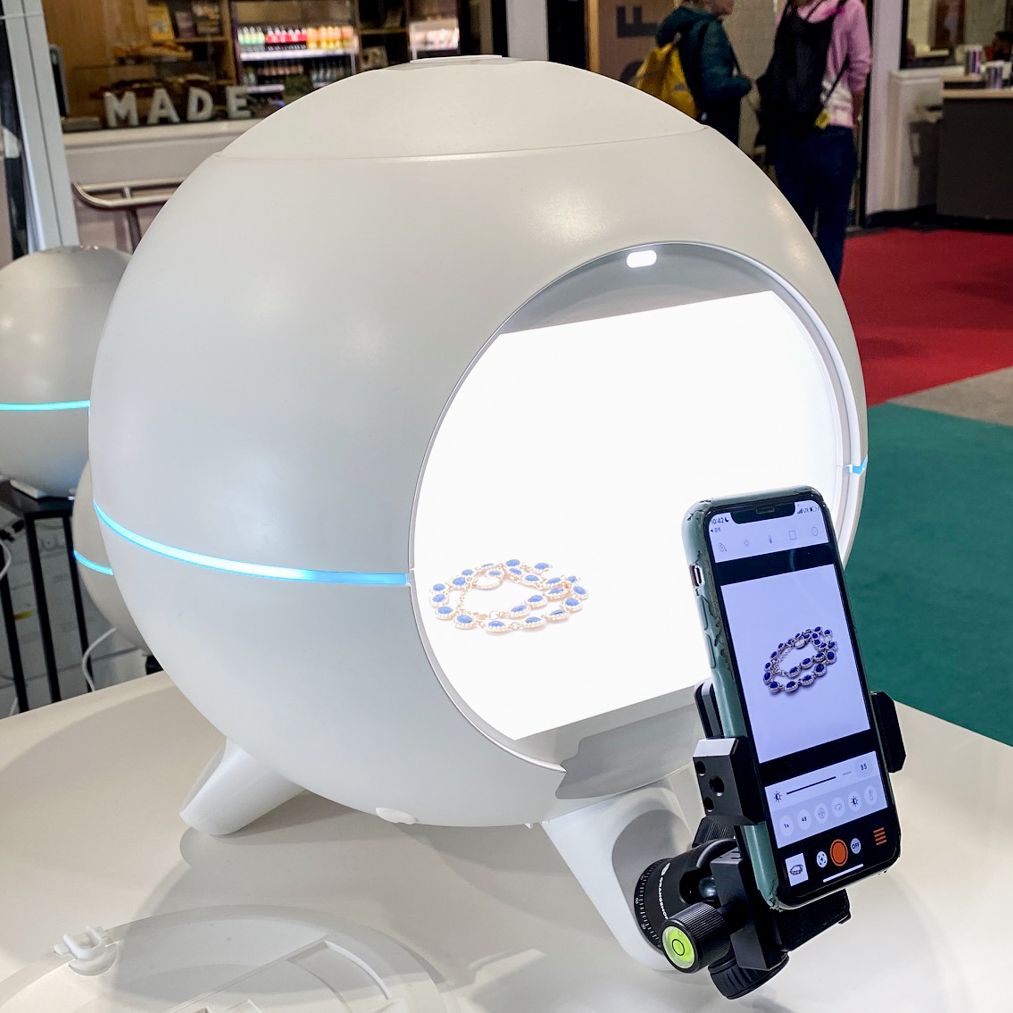 Orangemonkie Foldio360 Smart Dome is all-in-one product