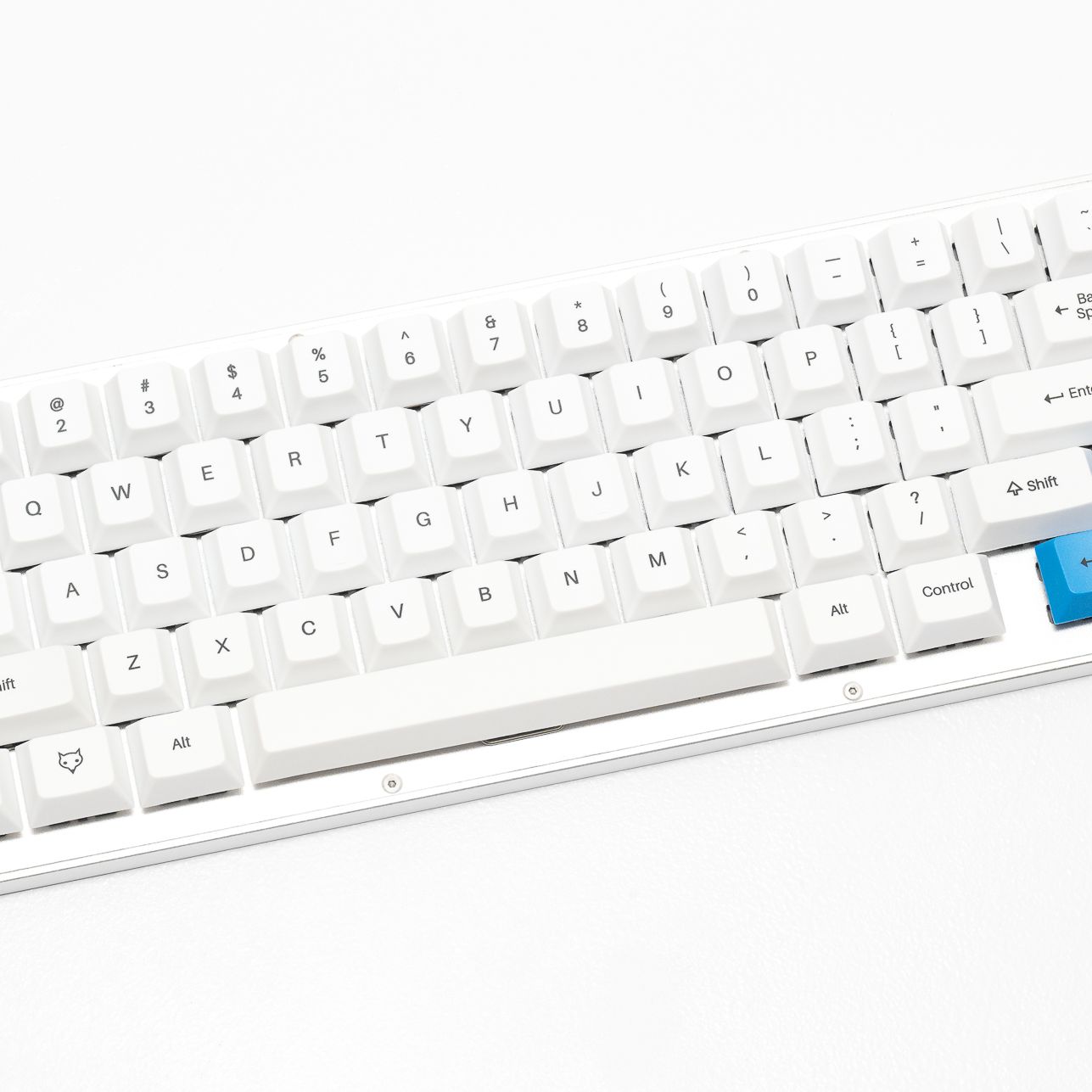 WhiteFox mechanical keyboard review | PC Gamer