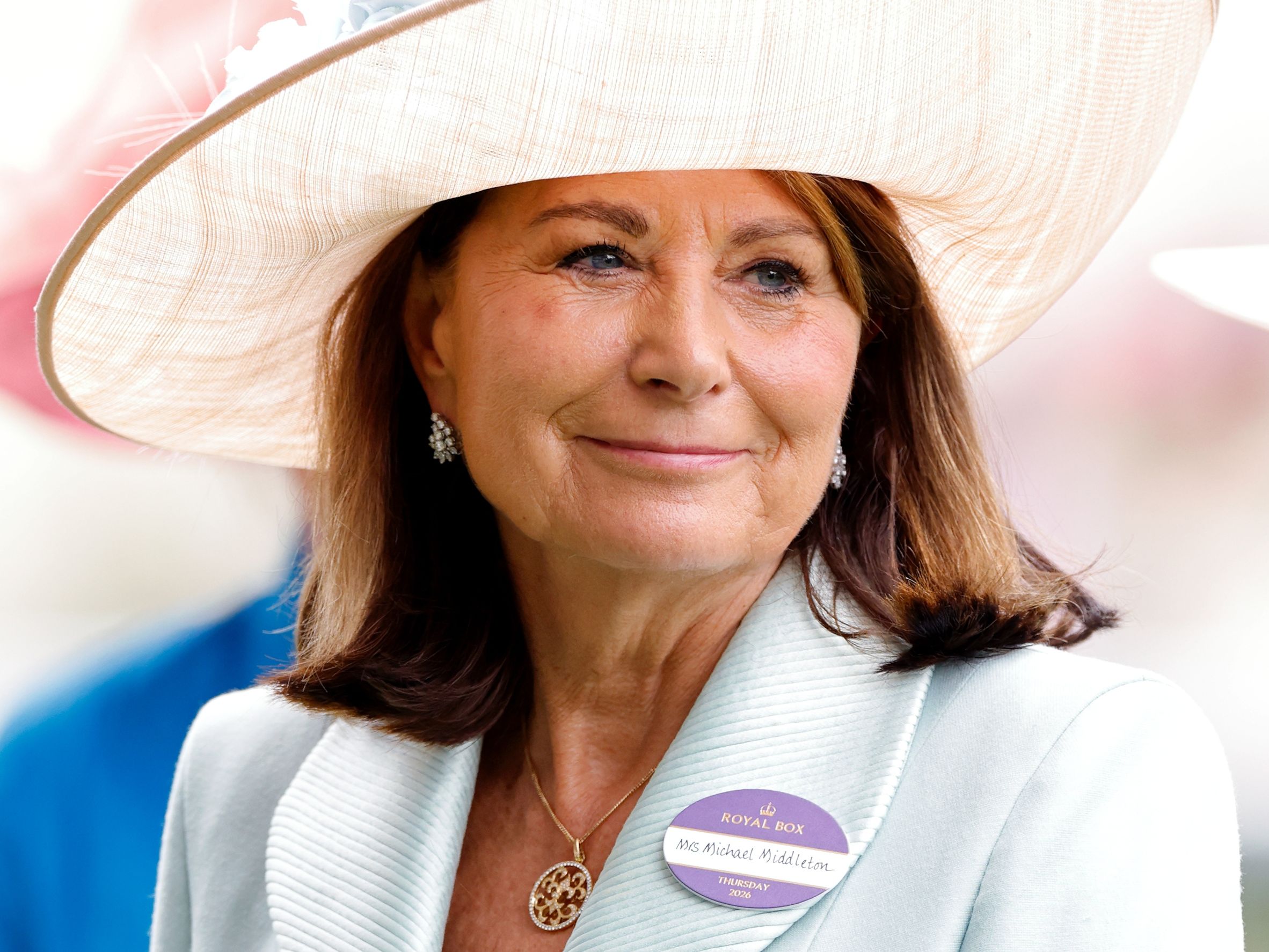 carole middleton fashion ascot dress Carole Middleton is the Queen of Ascot 2025 wearing 325 butter yellow lace dress