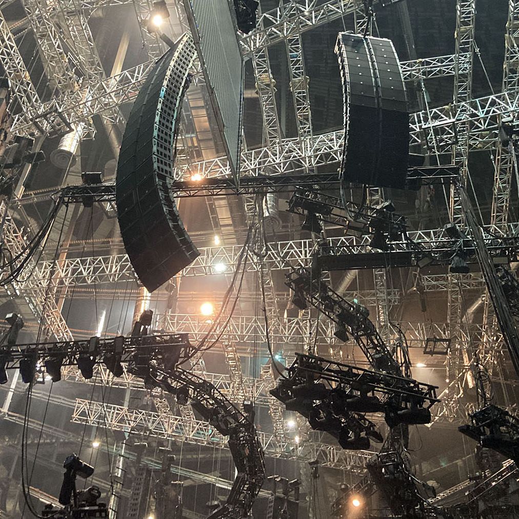 L-Acoustics Brings an Even Flow to Pearl Jam's Gigaton Tour
