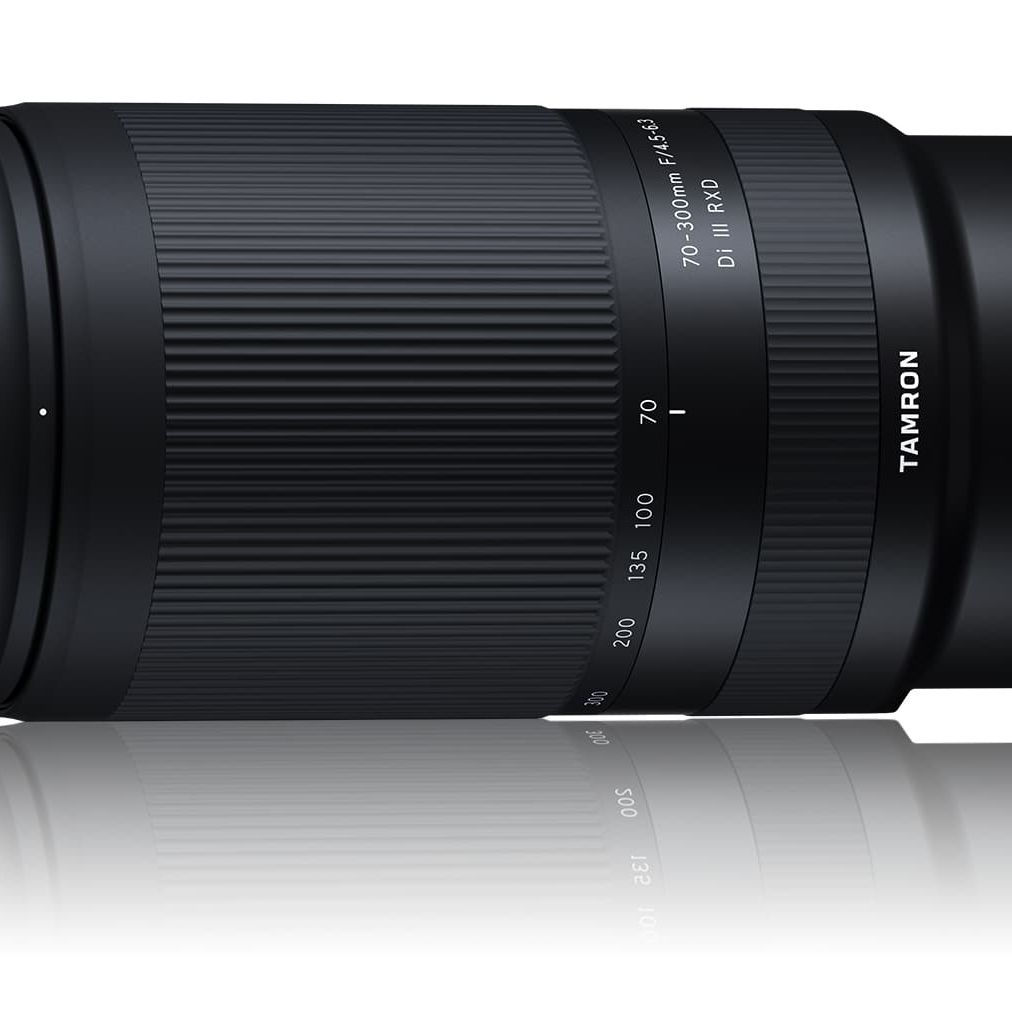 rika③OP付【Nikon用】TAMRON AF 70-300mm Di Amazon.com : Tamron 70-300mm F/4.5-6.3 Di III RXD for Nikon