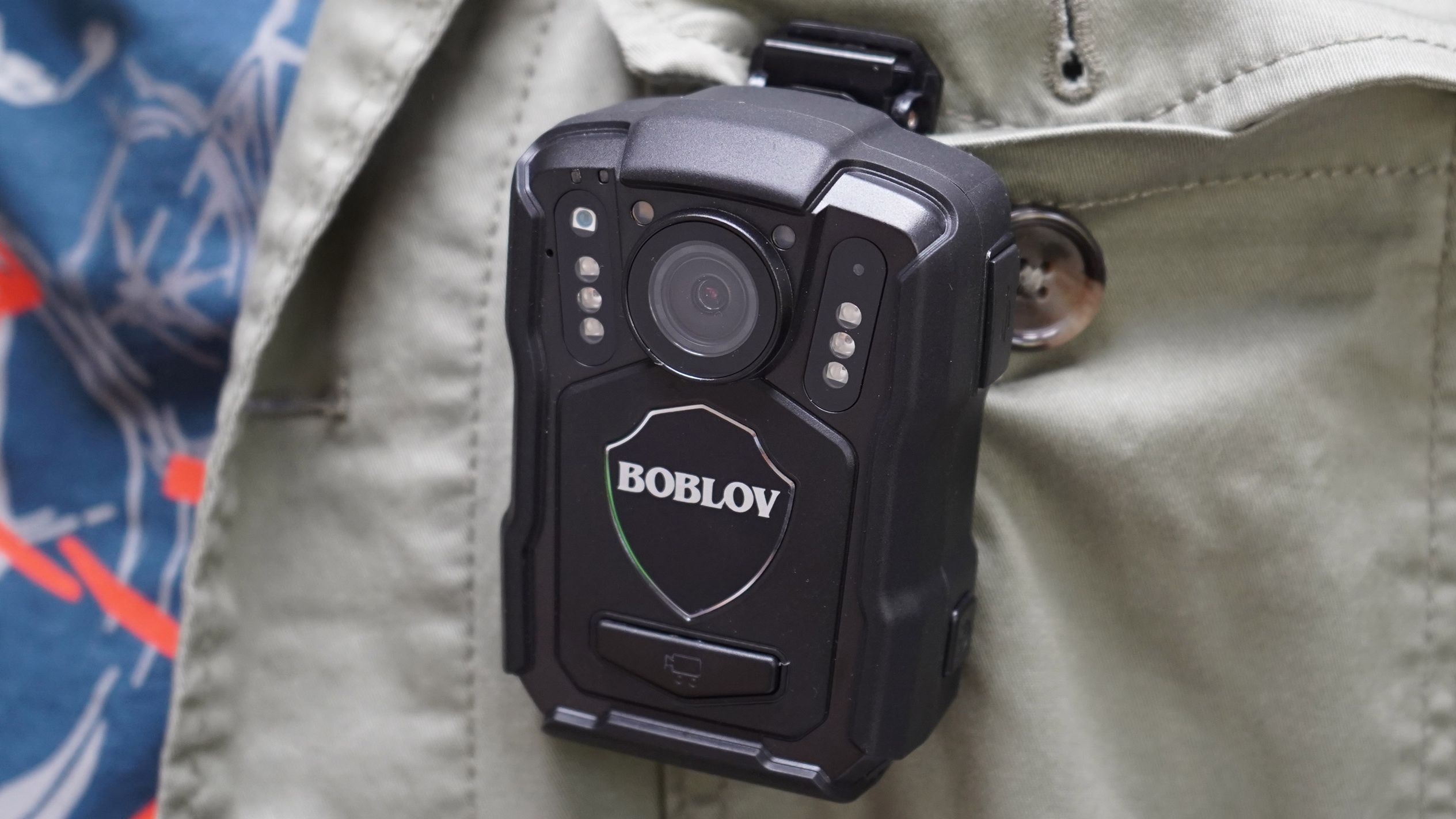 BOBLOV M5 1440P kamera noszona na ciele 64GB rejestrator