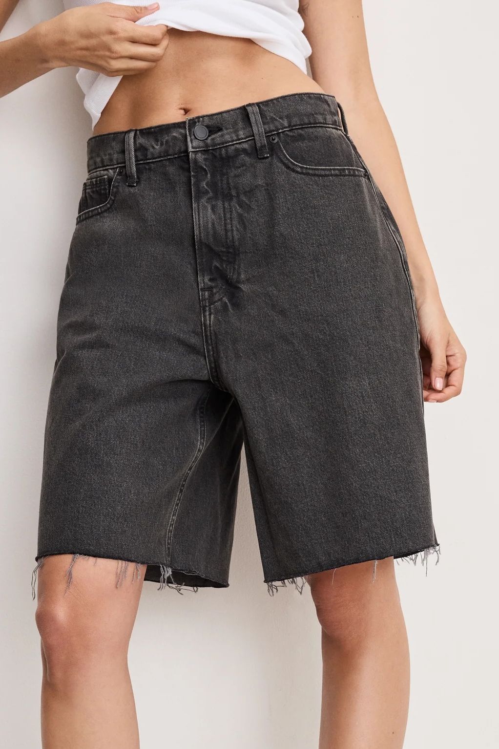 Good American Good Extreme Barrel Shorts