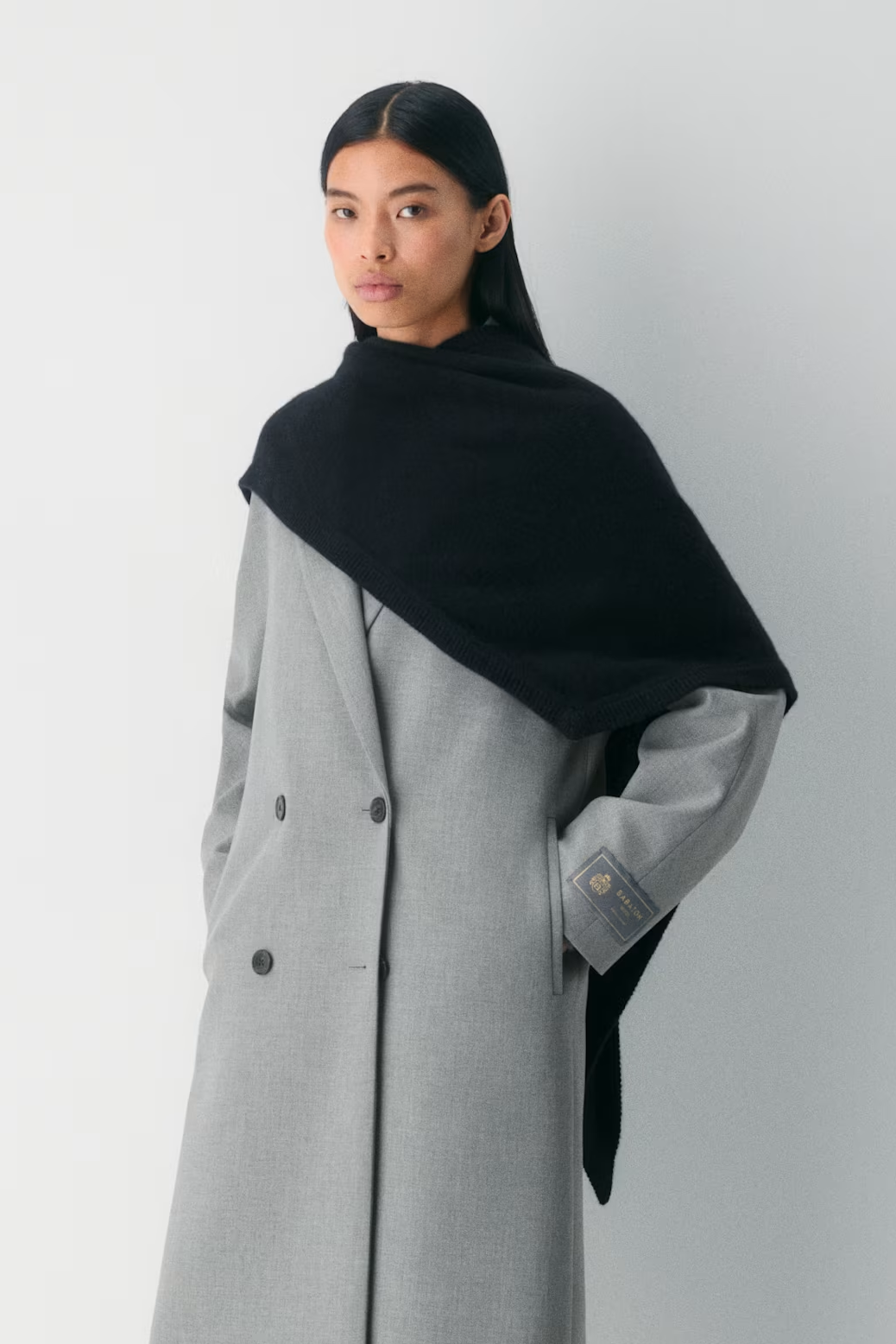 Aritzia, Cashmere Medium Triangle Scarf