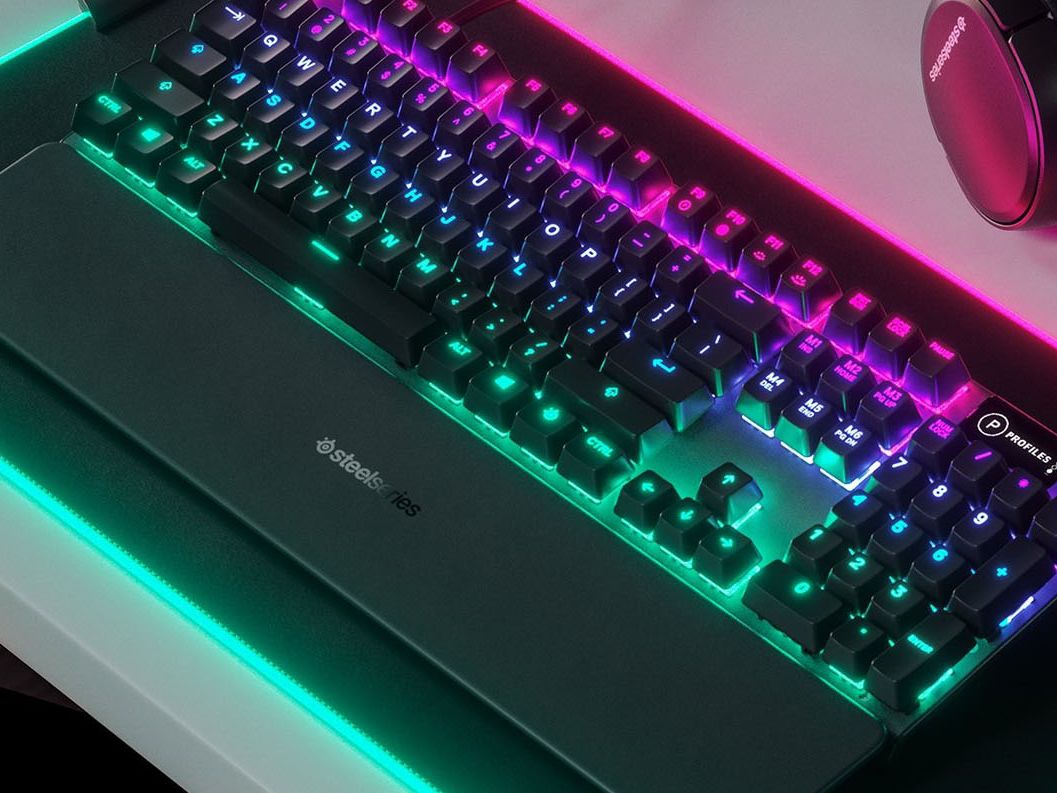 SteelSeries Apex 5 review | Tom's Guide