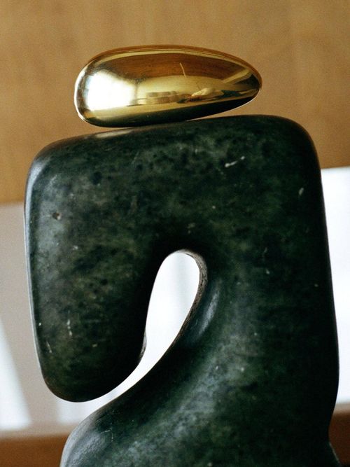 Momi Knob/Hook Long
