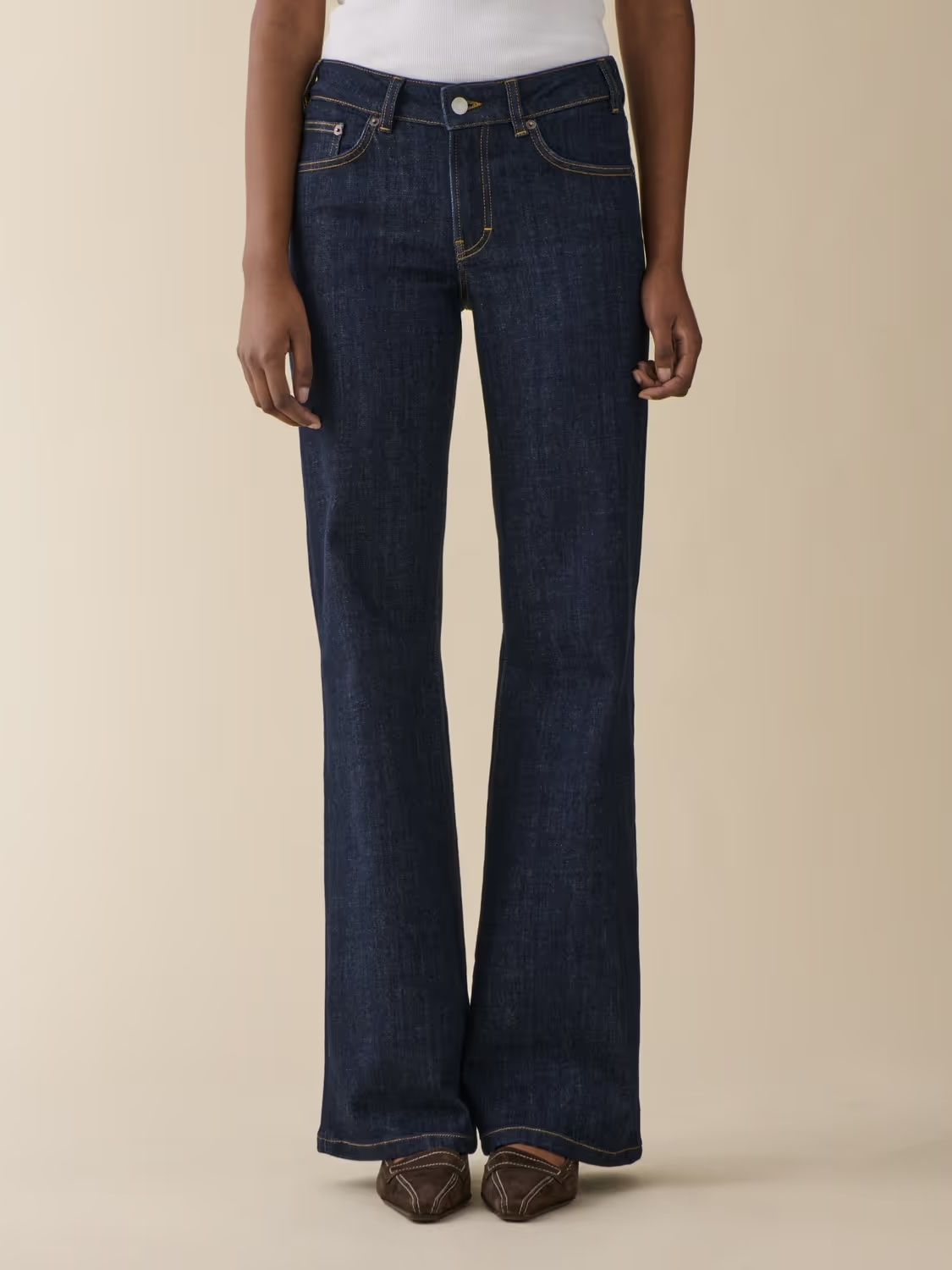 Jeanerica, San Babila