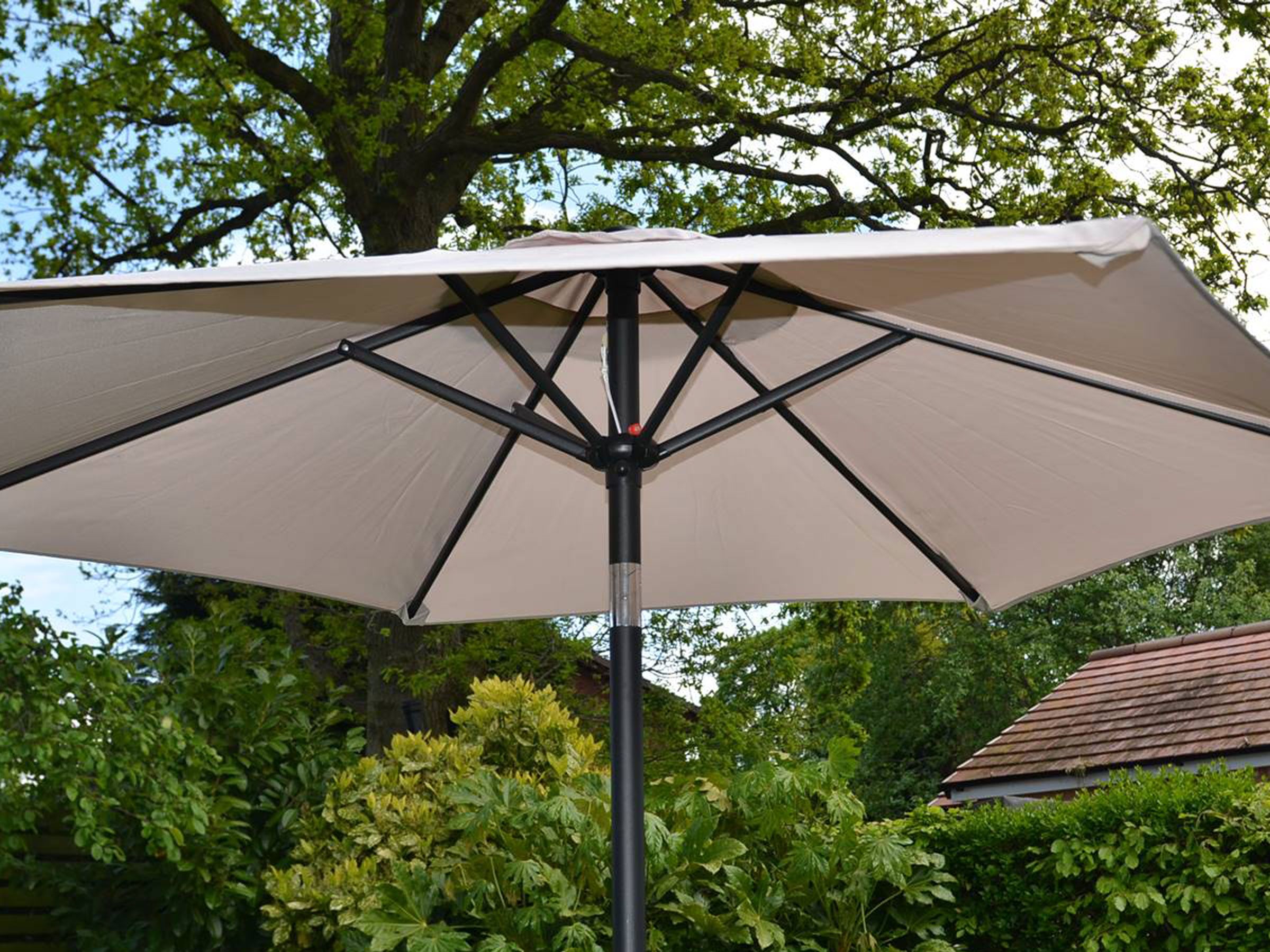 cleaning patio umbrella with vinegar How to clean a patio umbrella: our simple step-by-step guide