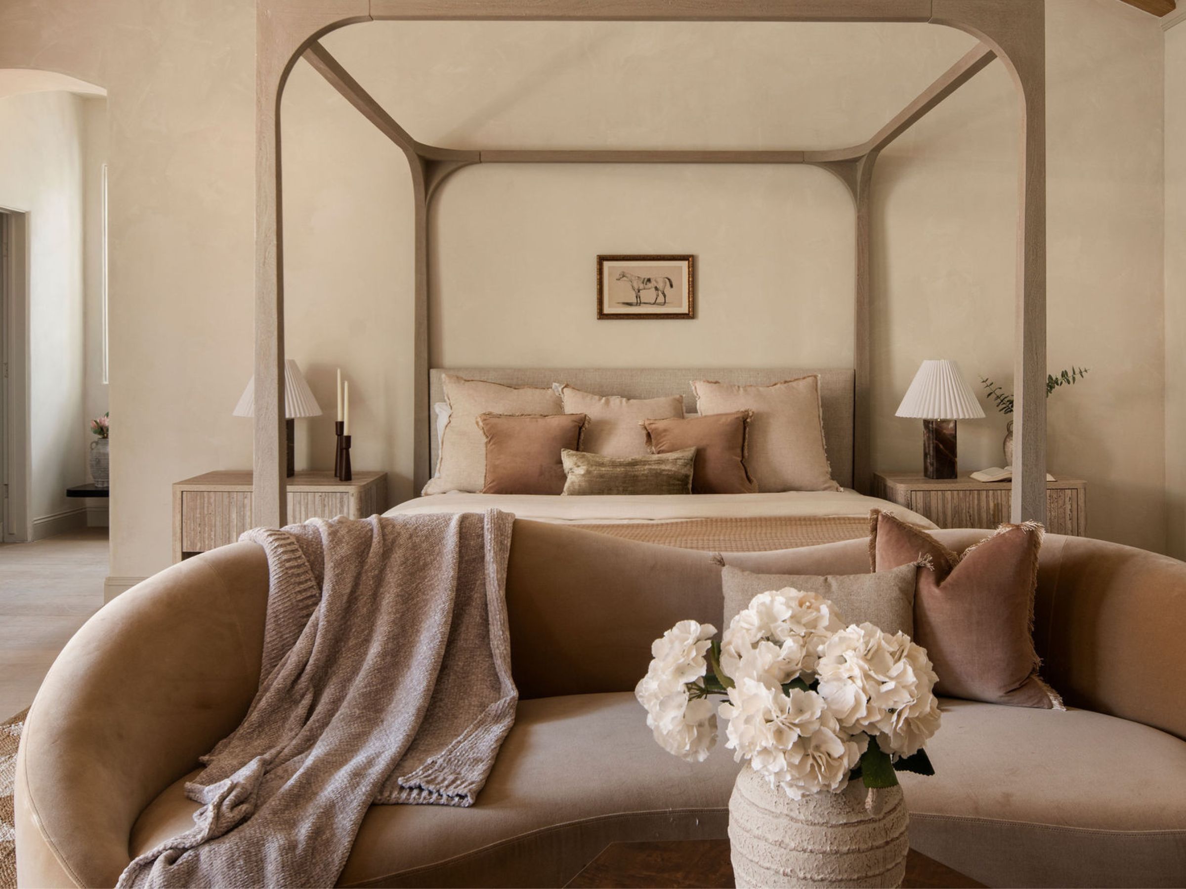 12 Cozy Bedroom Ideas That Feel Like a Warm Hug | Livingetc