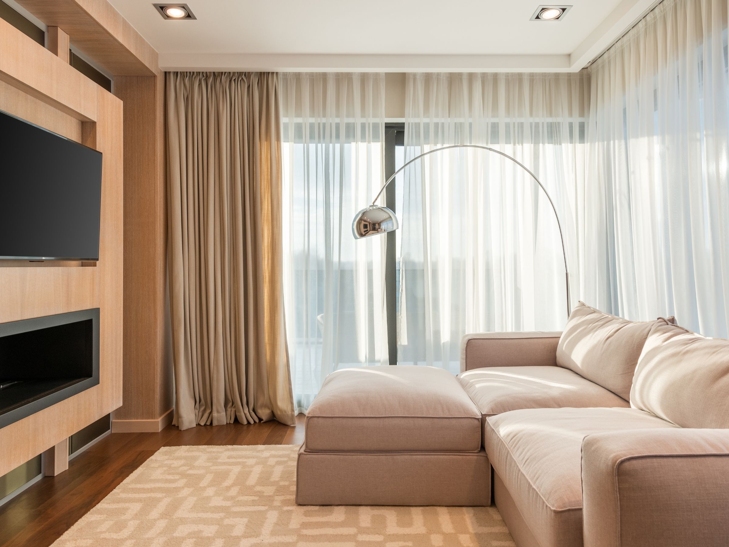 18 window treatment ideas for living rooms and dining rooms | Real Homes, image size:2400x1800