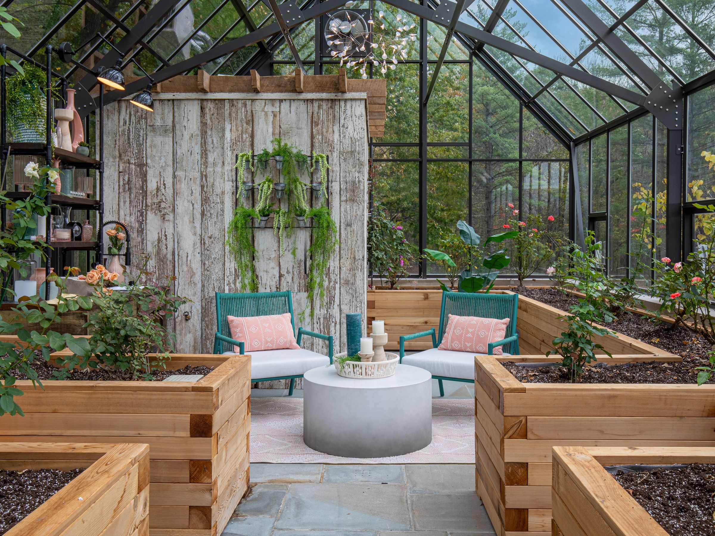 10 raised garden bed ideas for easy veggie growing even in small spaces | Real Homes
