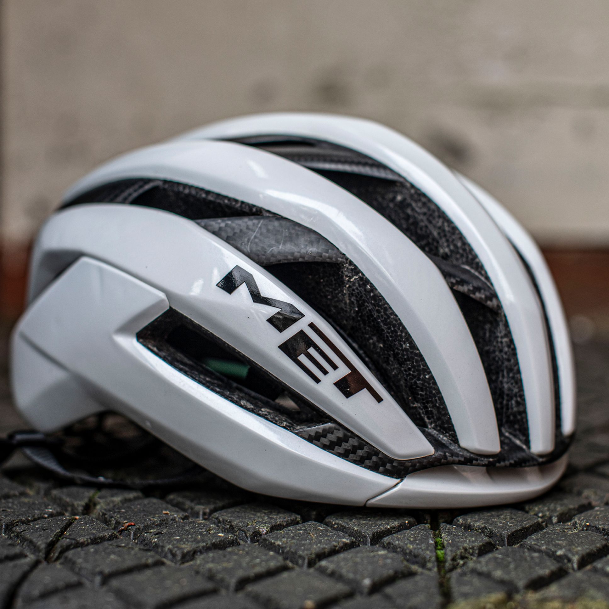 2025 Met Trenta 3K Carbon helmet review – is this the safest lid 