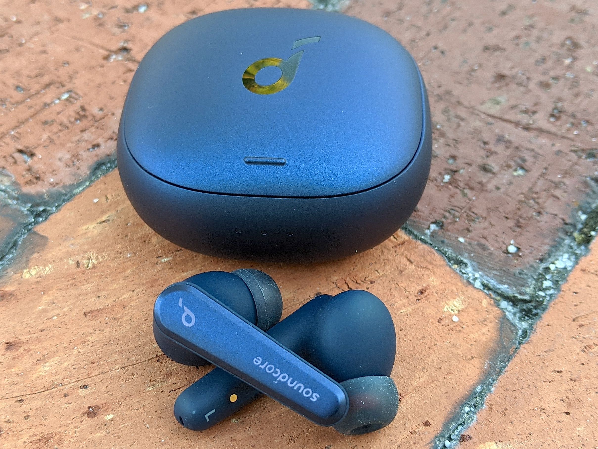 新品 Anker Soundcore Liberty Air 2 Pro ブルー eVUtL2JH7aPDKRxxN86q6V.jpg